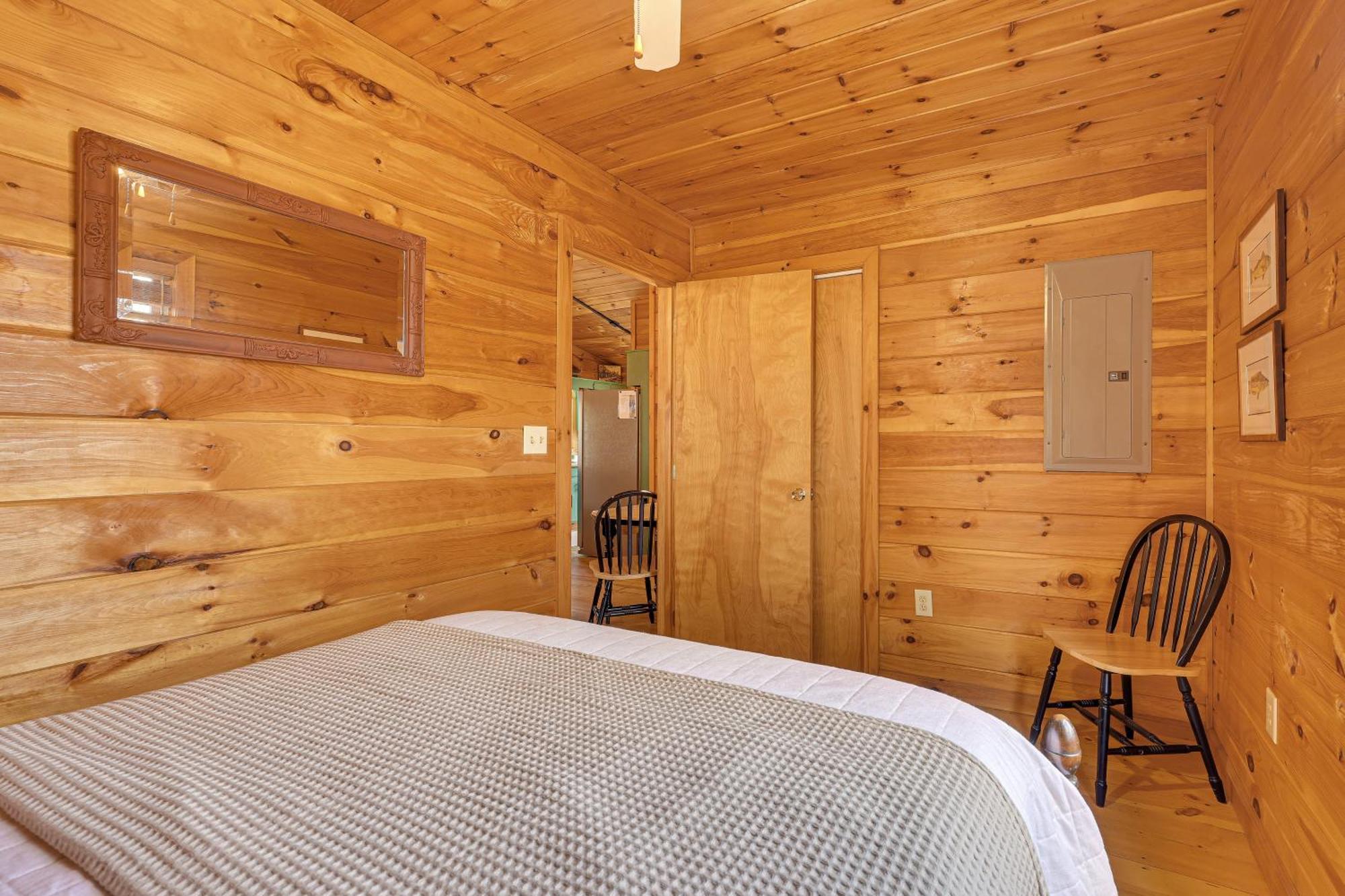 Cozy Cabin In Private Location With Hot Tub And Grill! Blue Ridge Exterior photo