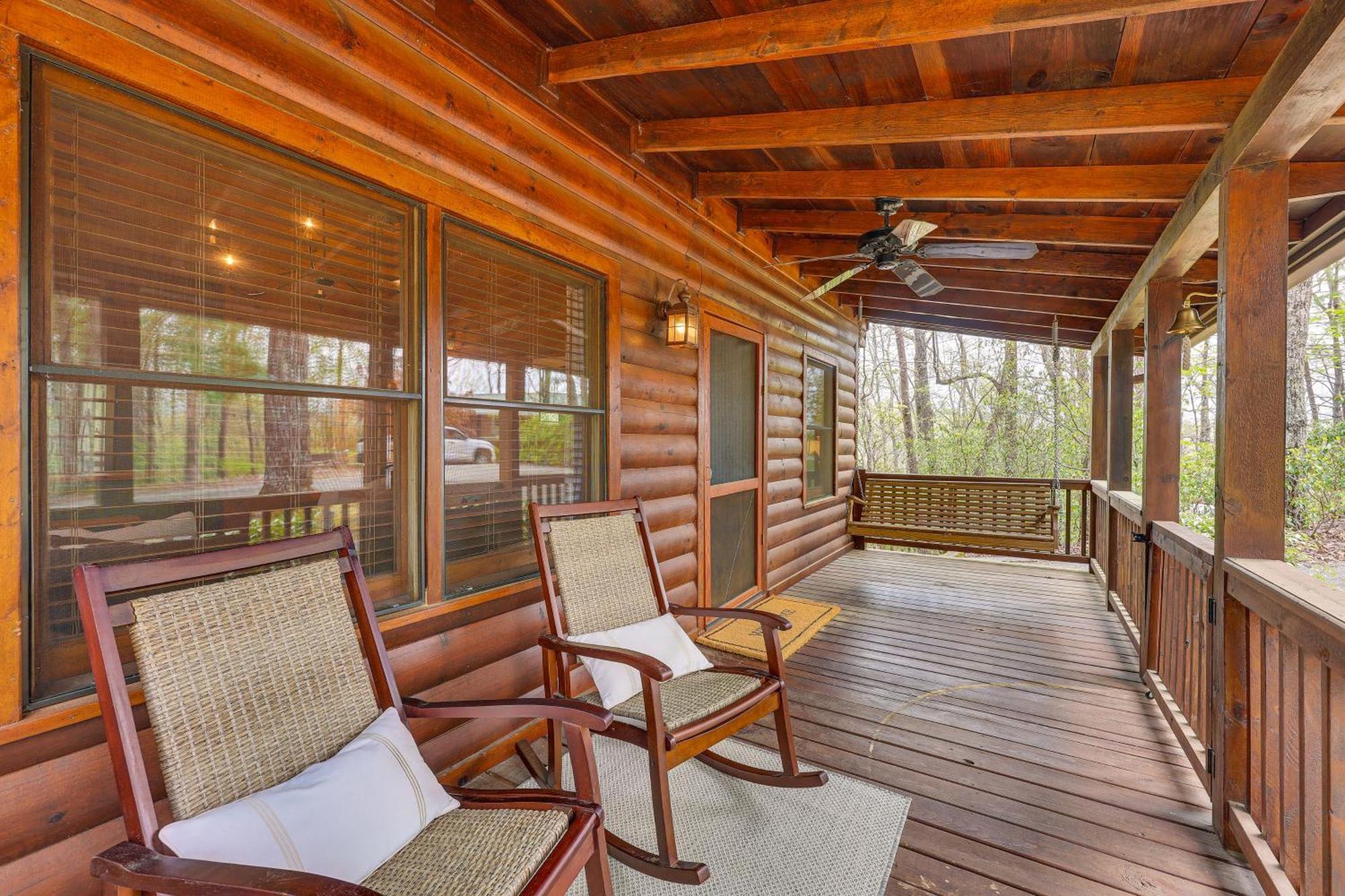 Cozy Cabin In Private Location With Hot Tub And Grill! Blue Ridge Exterior photo